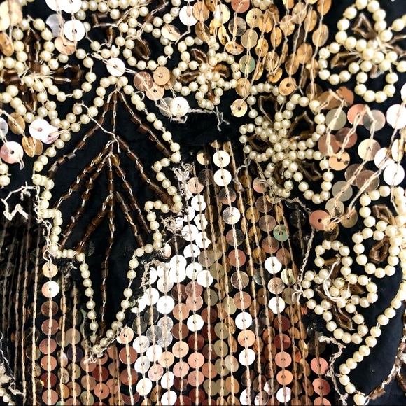 📀VINTAGE Gold Sequin Floral Skirt Top Set - Picture 8 of 8